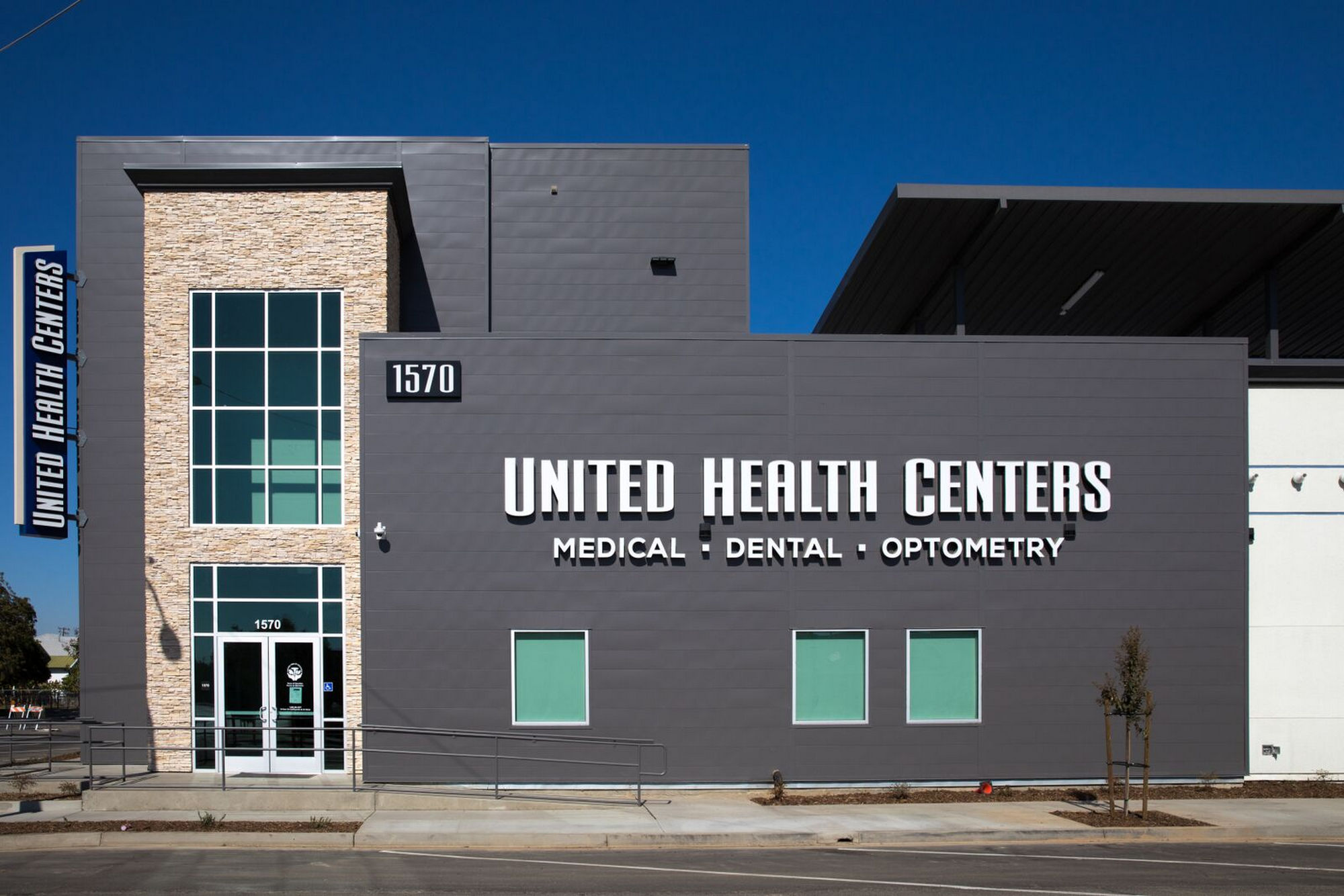 United Health Centers - Sanger